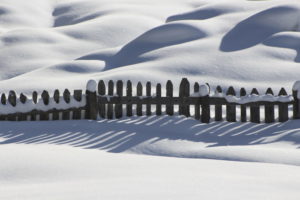 How to Help Your Fence Last the Winter 