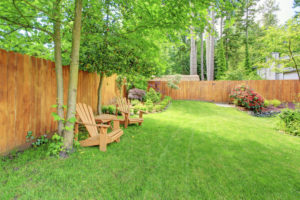 4 Advantages of a Privacy Fence 