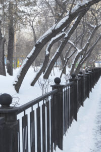 How to Take Care of Your Fence This Winter 