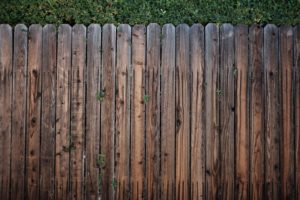 Easy Ways to Repair Your Fence this Summer